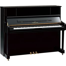 YAMAHA U1J