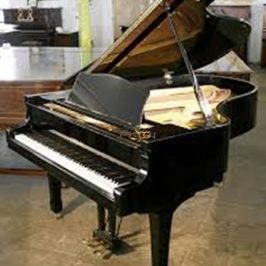 Piano Yamaha G5
