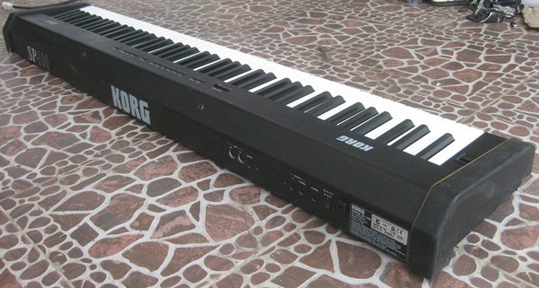 Đàn Piano Điện Korg SP100