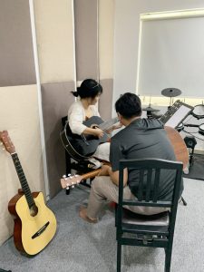 Có nên học piano nâng cao hay không?