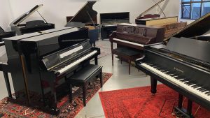 nơi bán đàn piano uy tín