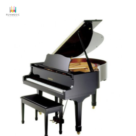 GRAND PIANO YAMAHA C1