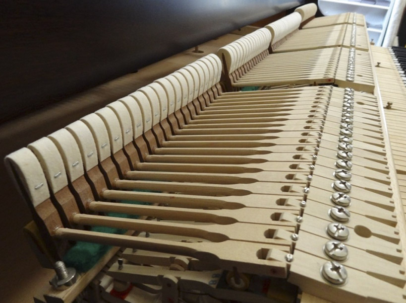 Cách Hoạt Động Của Piano Khám Phá Cơ Chế Đằng Sau Âm Thanh Cách Hoạt Động Của Piano Khám Phá Cơ Chế Đằng Sau Âm Thanh