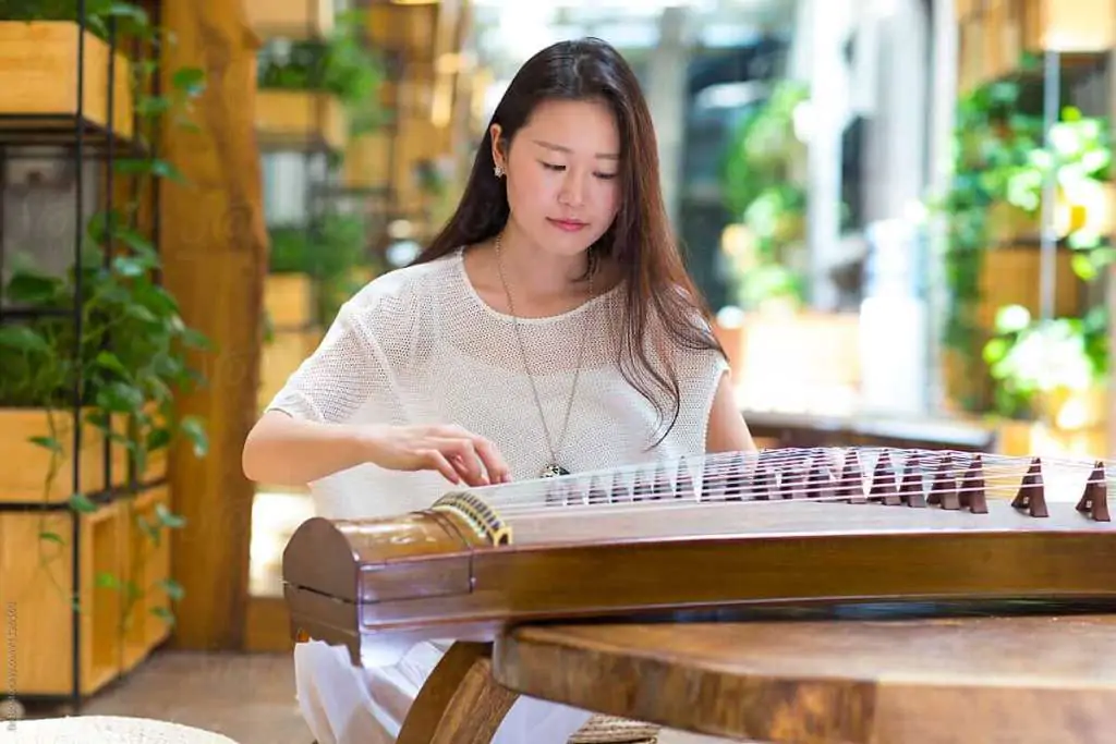 Làm Sao Để Duy Trì Đam Mê Chơi Đàn Khi Cuộc Sống Bận Rộn?