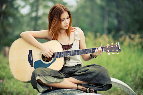 Top 10 Bài Hát Guitar Bất Hủ Mà Ai Cũng Nên Biết Chơi - Những Giai Điệu Khó Quên