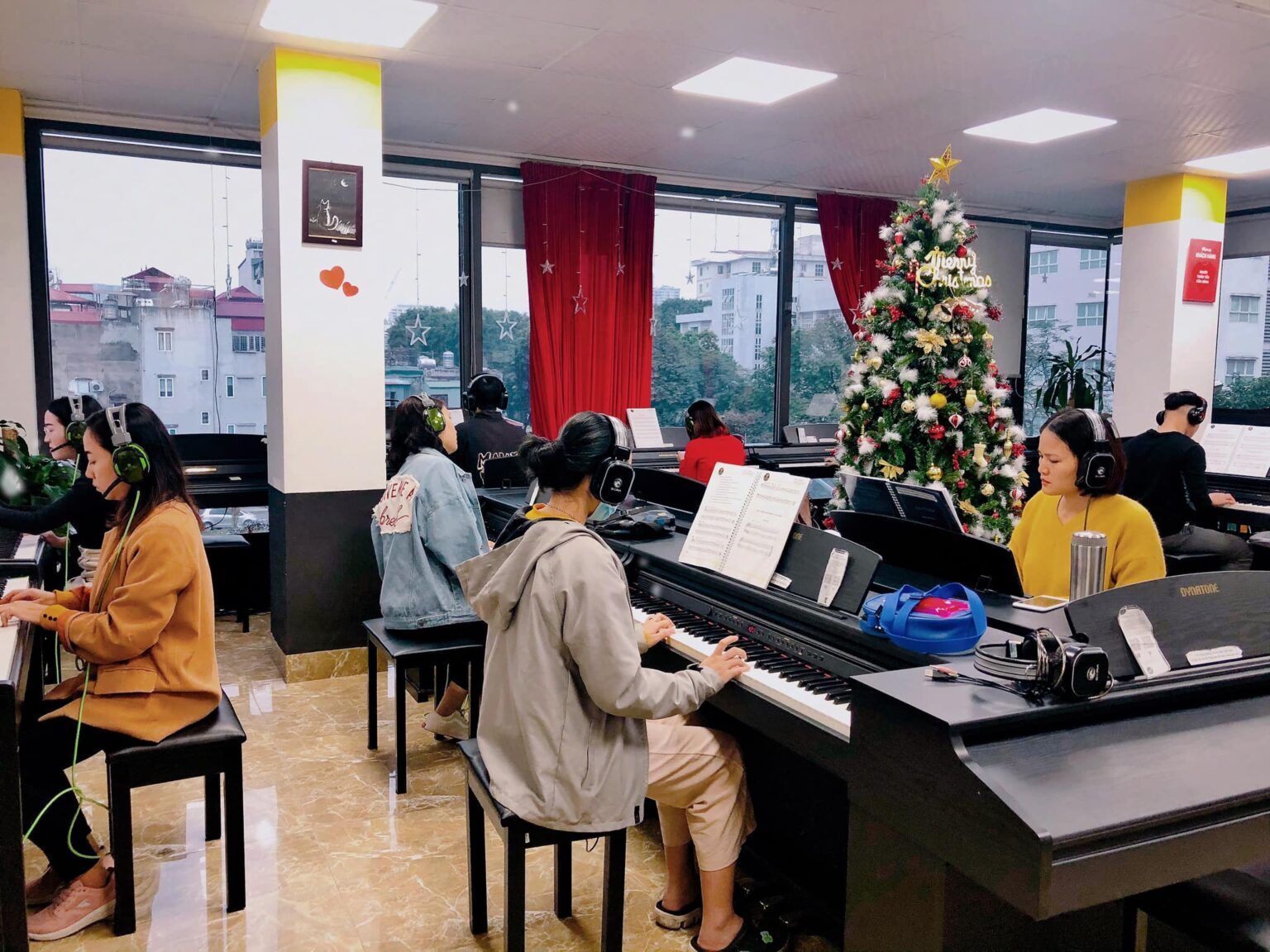 Đánh giá các sản phẩm đàn Piano tại Bắc Giang - Sự lựa chọn hoàn hảo cho mọi nghệ sĩ