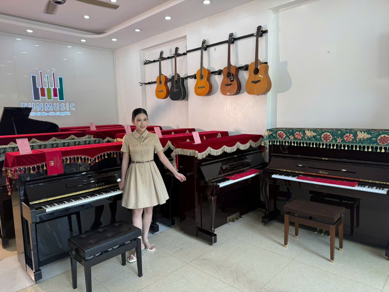 Fun Music tuyển sinh lớp Piano tháng 8